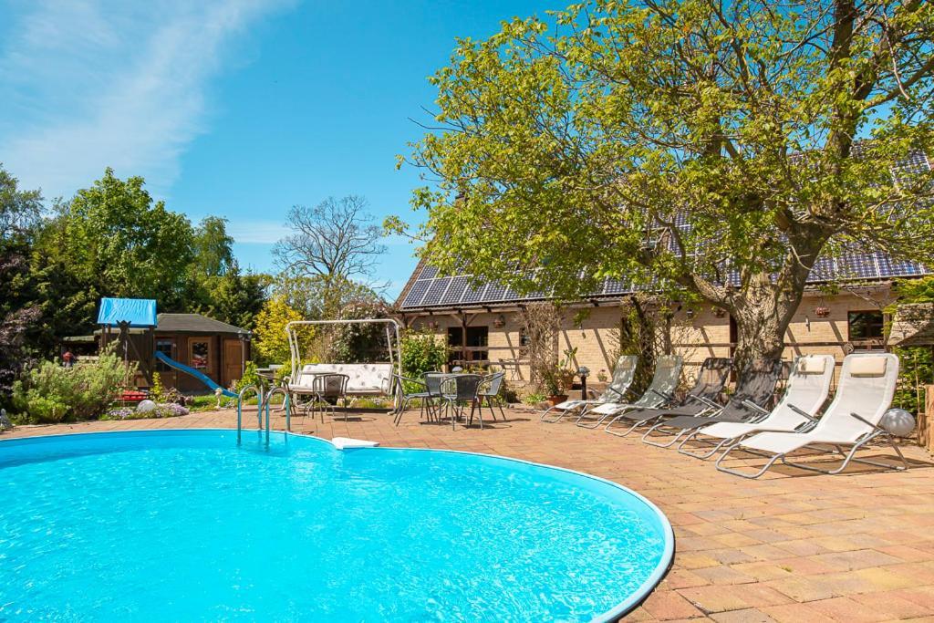 Ferienwohnung Am Walnussbaum Parchtitz Dış mekan fotoğraf